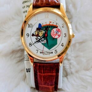 Vintage 1994 Waltham MLB Looney Tunes New York Yankees Taz Watch